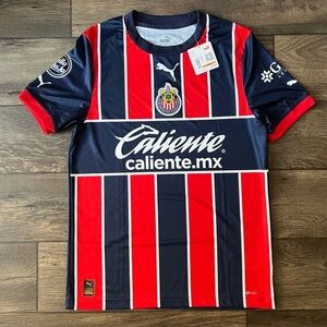 Puma Chivas Men’s Alternative Jersey 22/23
